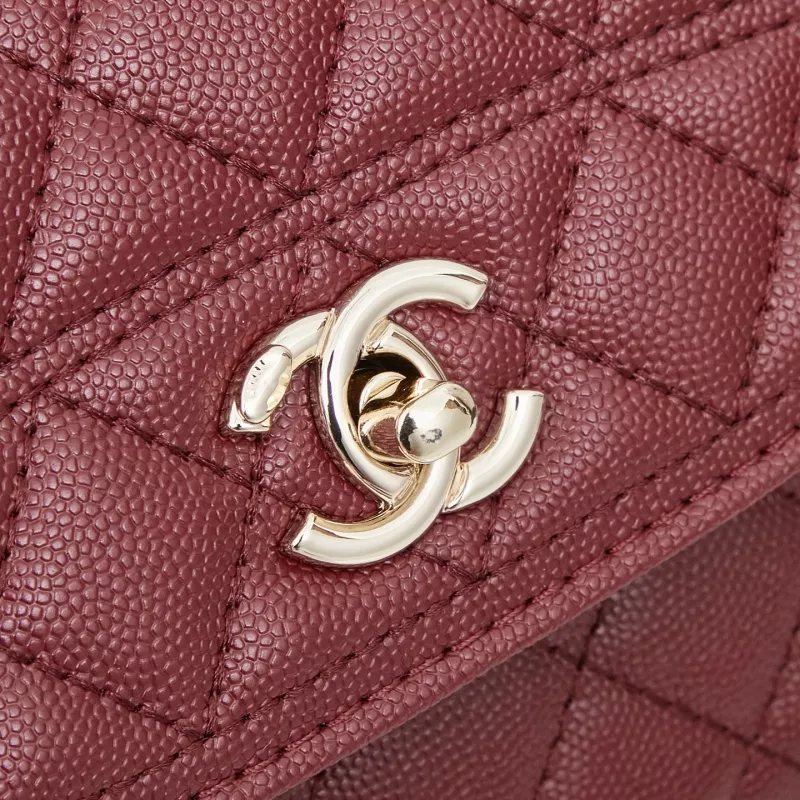 Resilient 2066 Chanel AAA Quality Messenger Bags For Women - Image 5