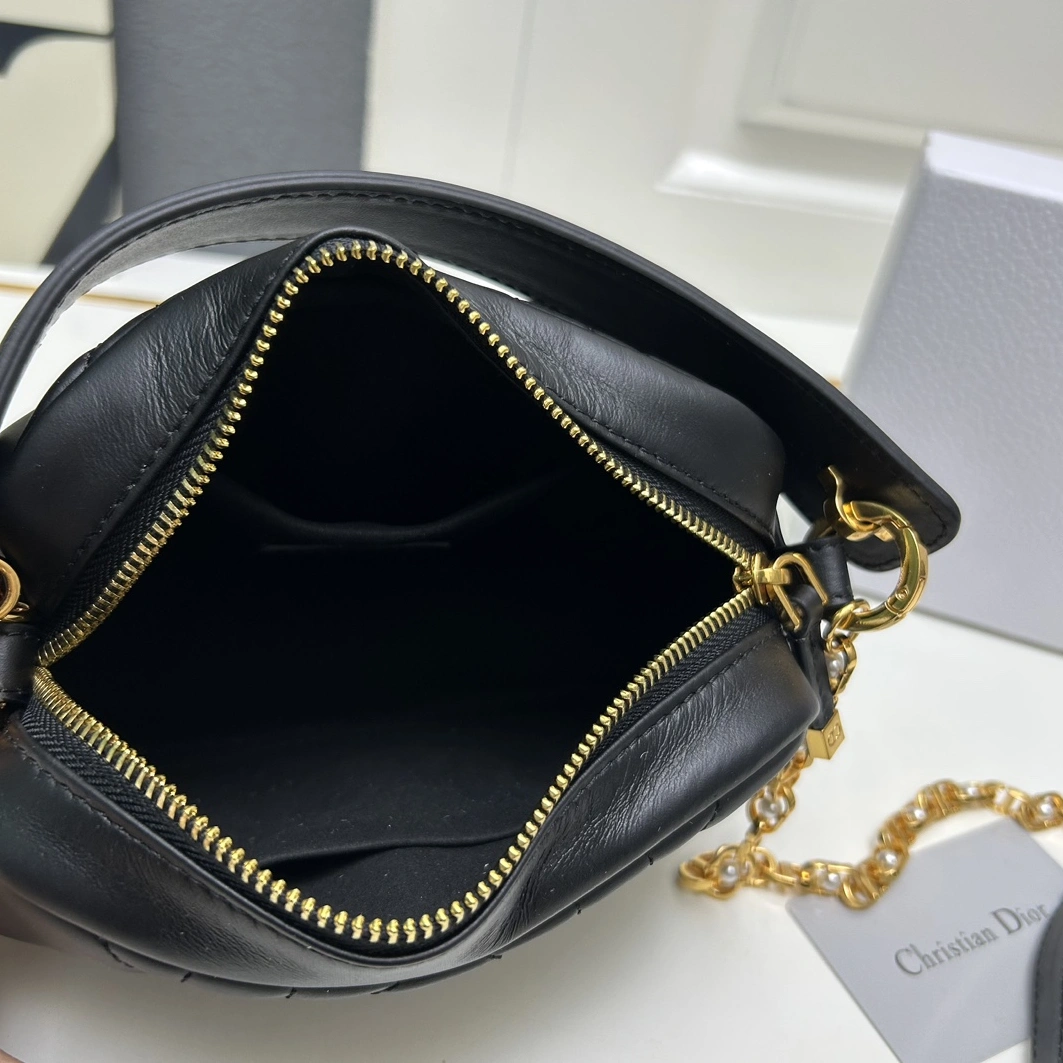 Resilient 5170 Christian Dior AAA Quality Messenger Bags For Women - Image 8