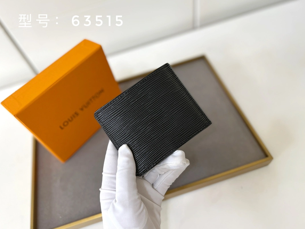 Resilient 5565 Louis Vuitton LV Wallets