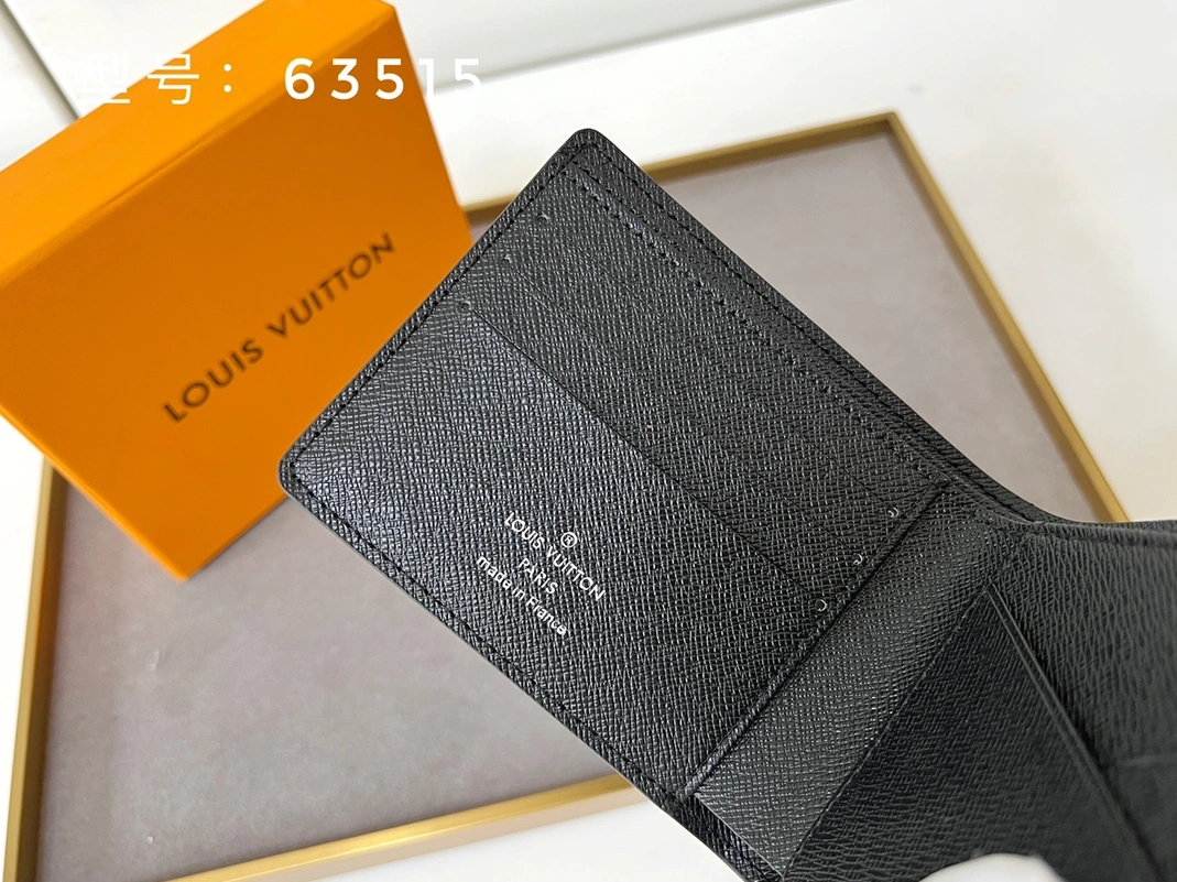 Resilient 5565 Louis Vuitton LV Wallets - Image 5