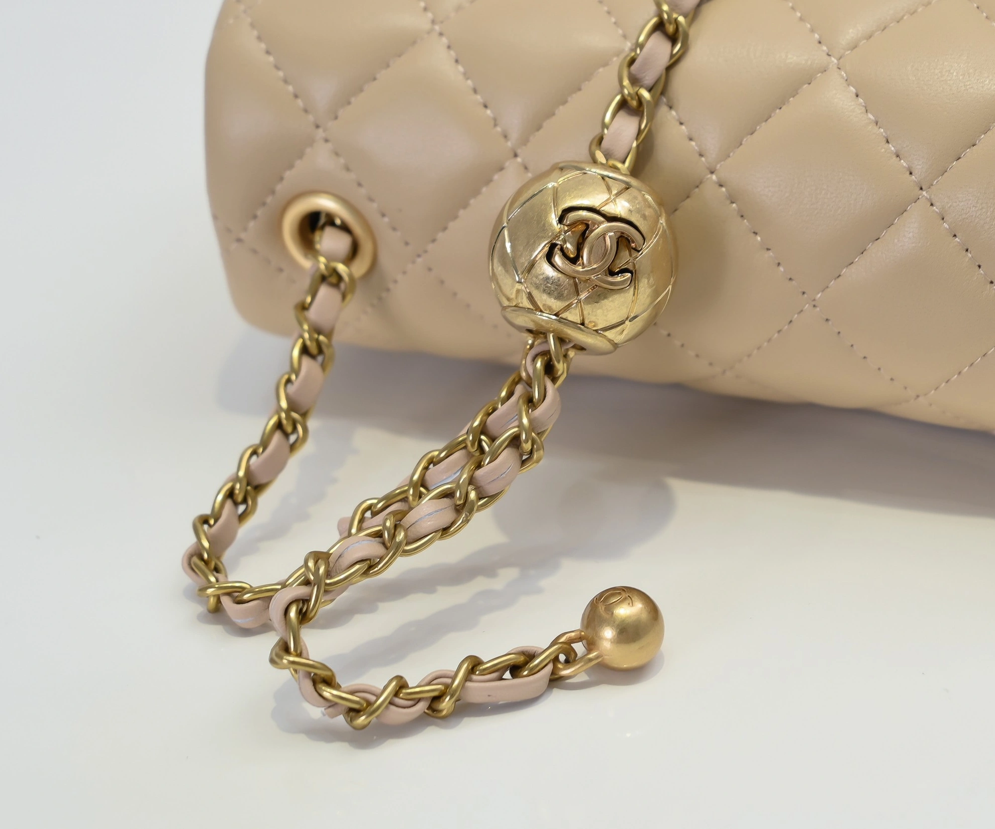 Resilient 7764 Chanel AAA Quality Messenger Bags For Women - Image 6