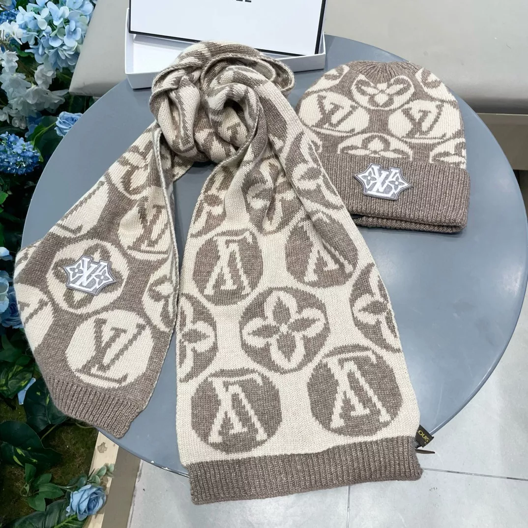 Resilient 8707 Louis Vuitton LV Hat and Scarf Set - Image 4