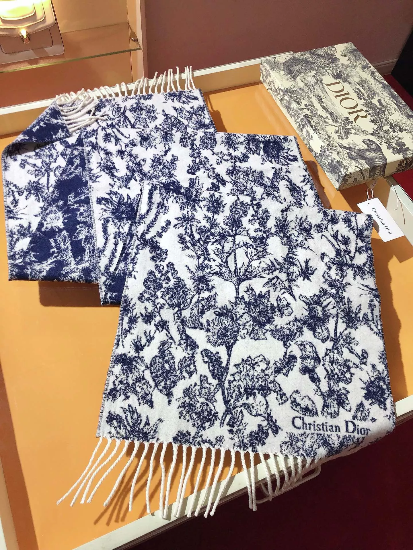 Sleek 3537 Christian Dior Scarf For Women