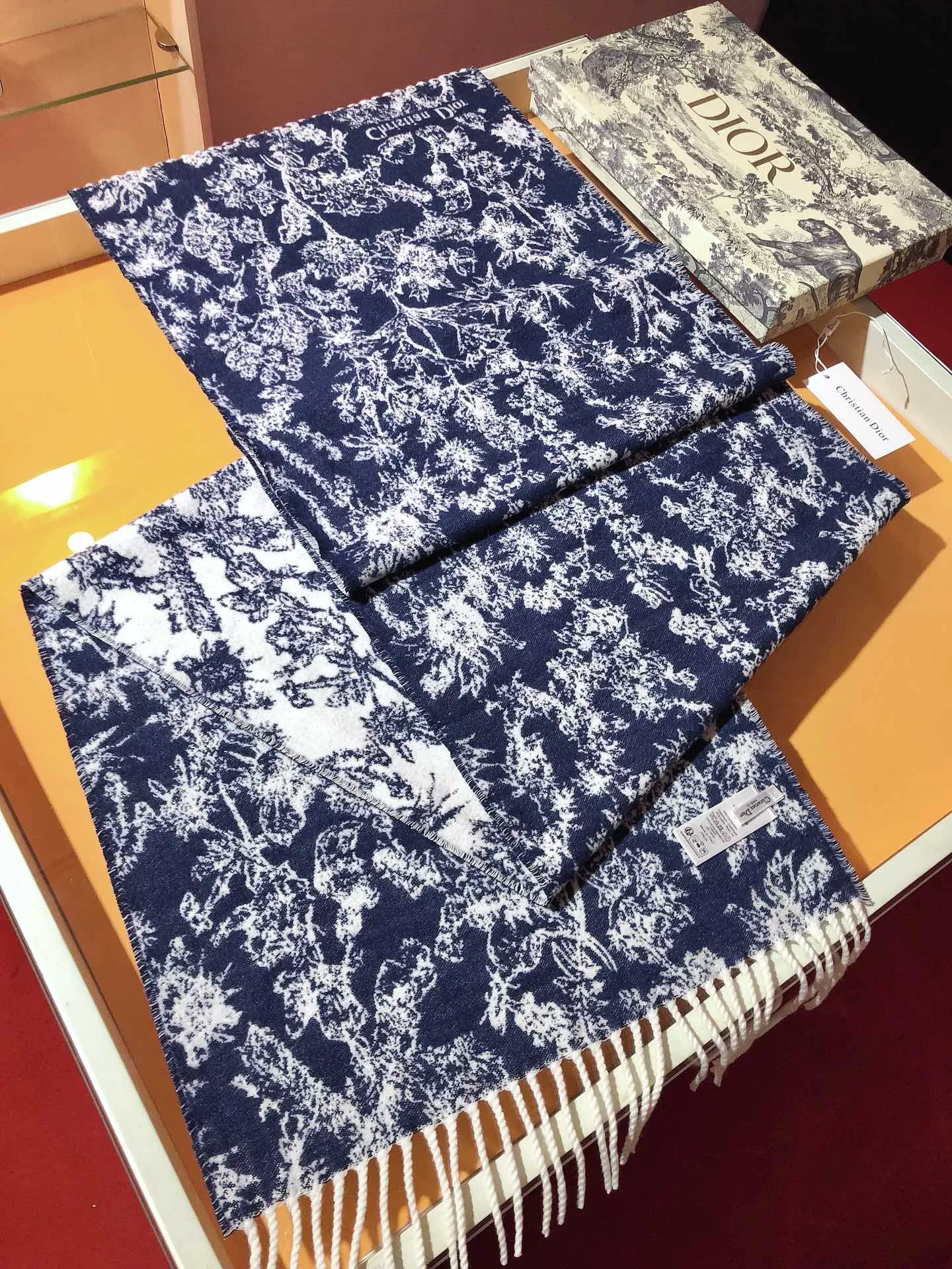 Sleek 3537 Christian Dior Scarf For Women - Image 3