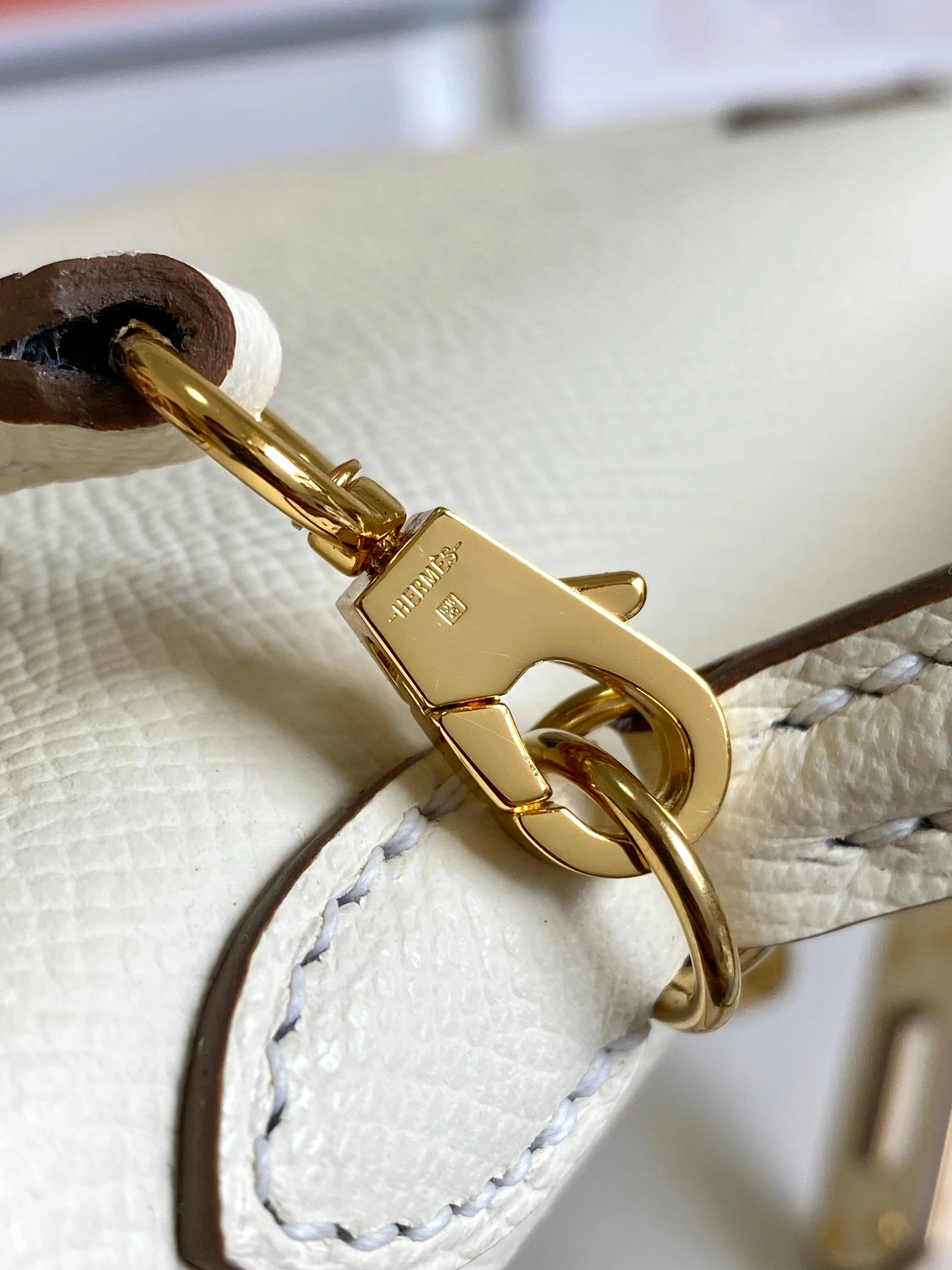 Sleek 9299 Hermes AAA Quality Messenger Bags For Women - Image 6