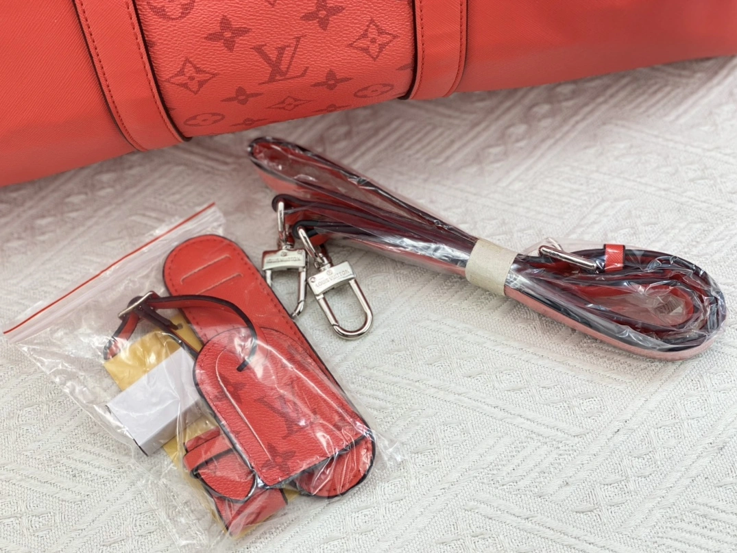 SmartChoice 1024 Louis Vuitton Travel Bags For Unisex - Image 5