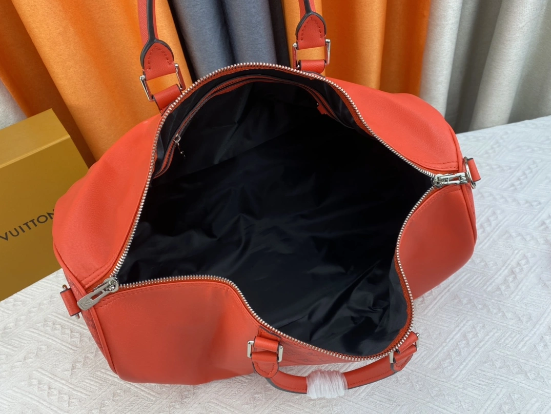 SmartChoice 1024 Louis Vuitton Travel Bags For Unisex - Image 7