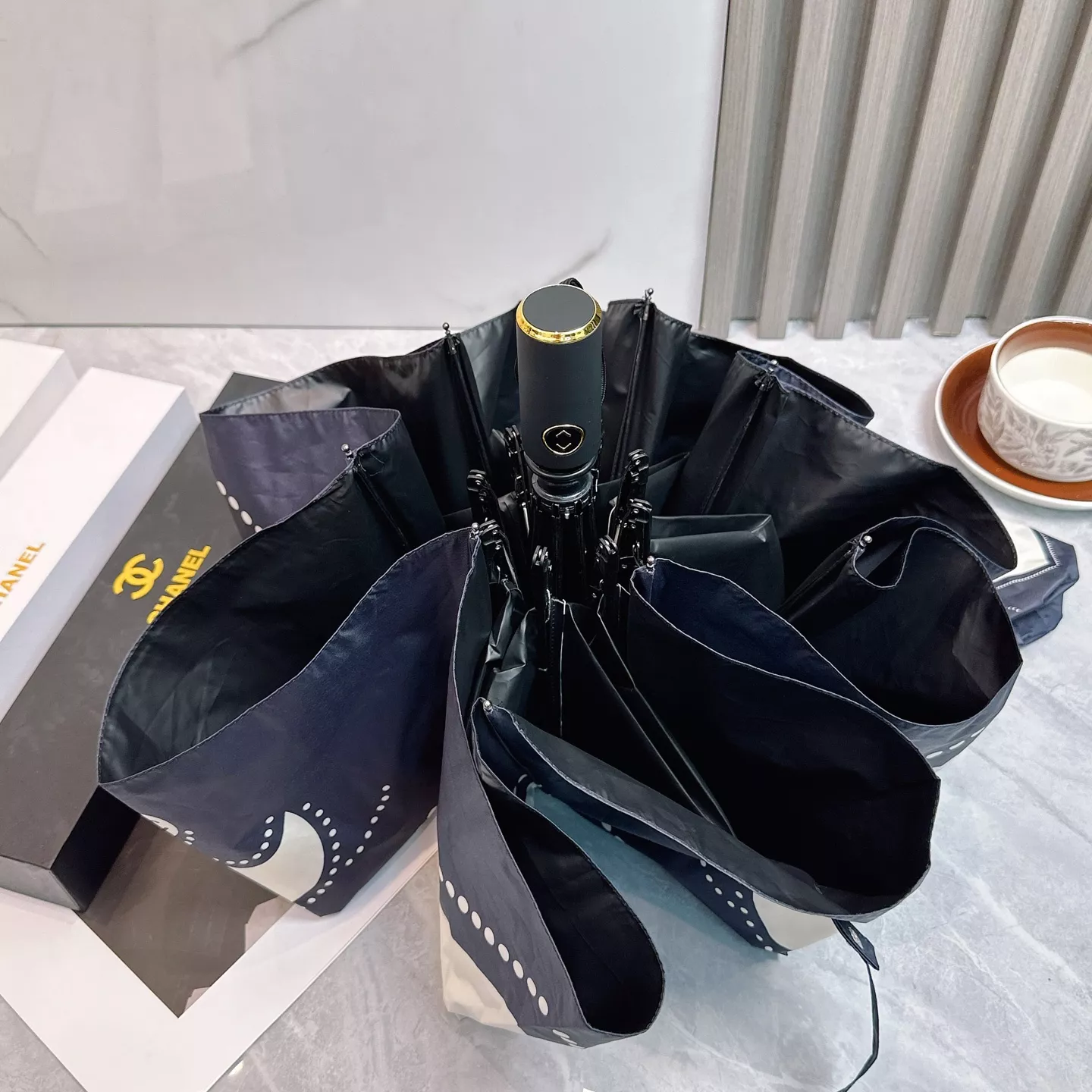 SmartChoice 147 Chanel Umbrellas - Image 6