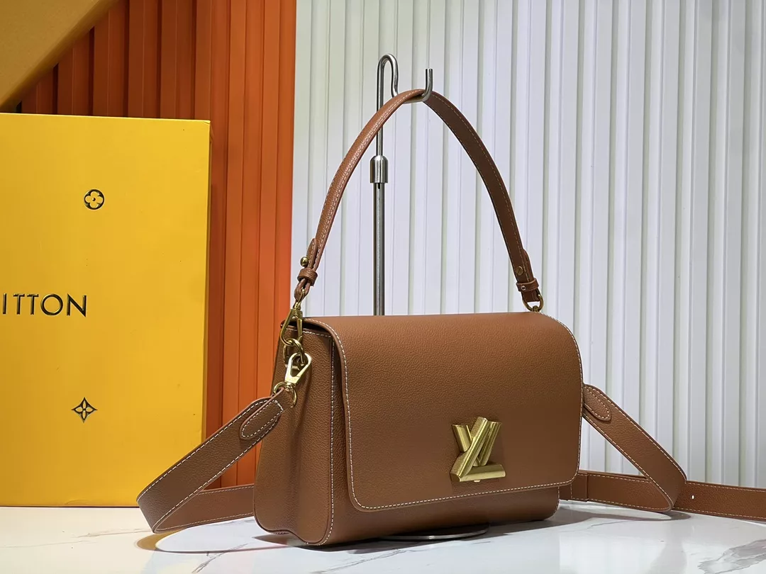 SmartChoice 1732 Louis Vuitton AAA Quality Messenger Bags For Women