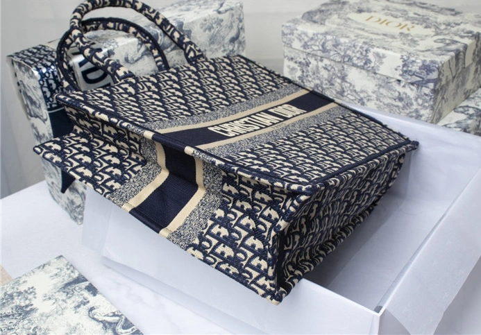 SmartChoice 7513 Christian Dior AAA Quality Tote-Handbags For Women - Image 5