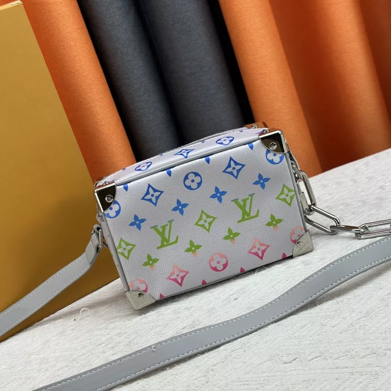 Soft 8427 Louis Vuitton AAA Quality Messenger Bags For Women - Image 4