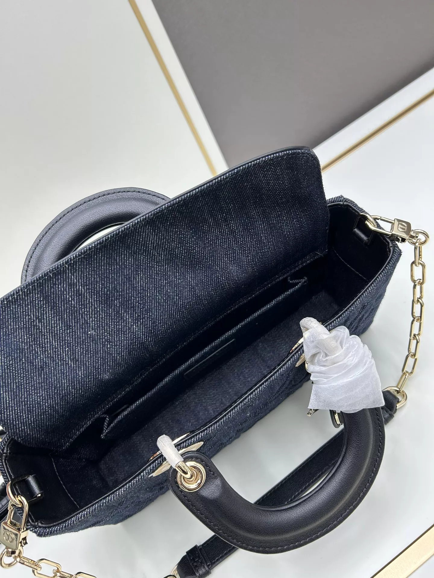 Soft 9754 Christian Dior AAA Quality Handbags For Women - Image 7