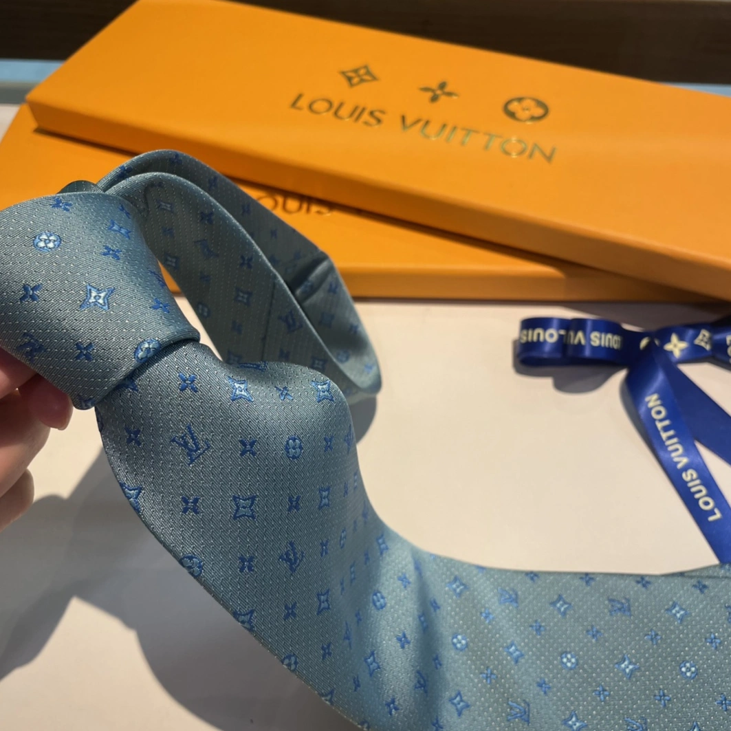 Sophisticated 1598 Louis Vuitton LV Necktie For Men - Image 3