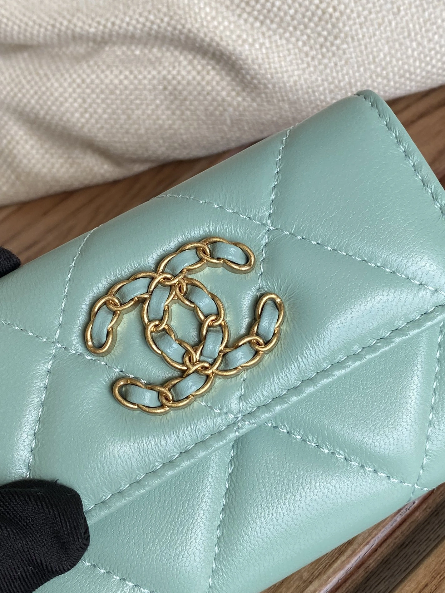 Sophisticated 2909 Chanel Wallets - Image 6