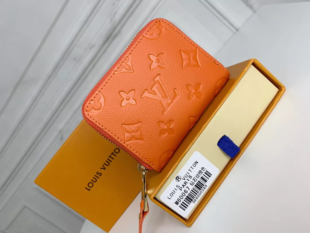 SportInspired 1003 Louis Vuitton LV Card Case - Image 3