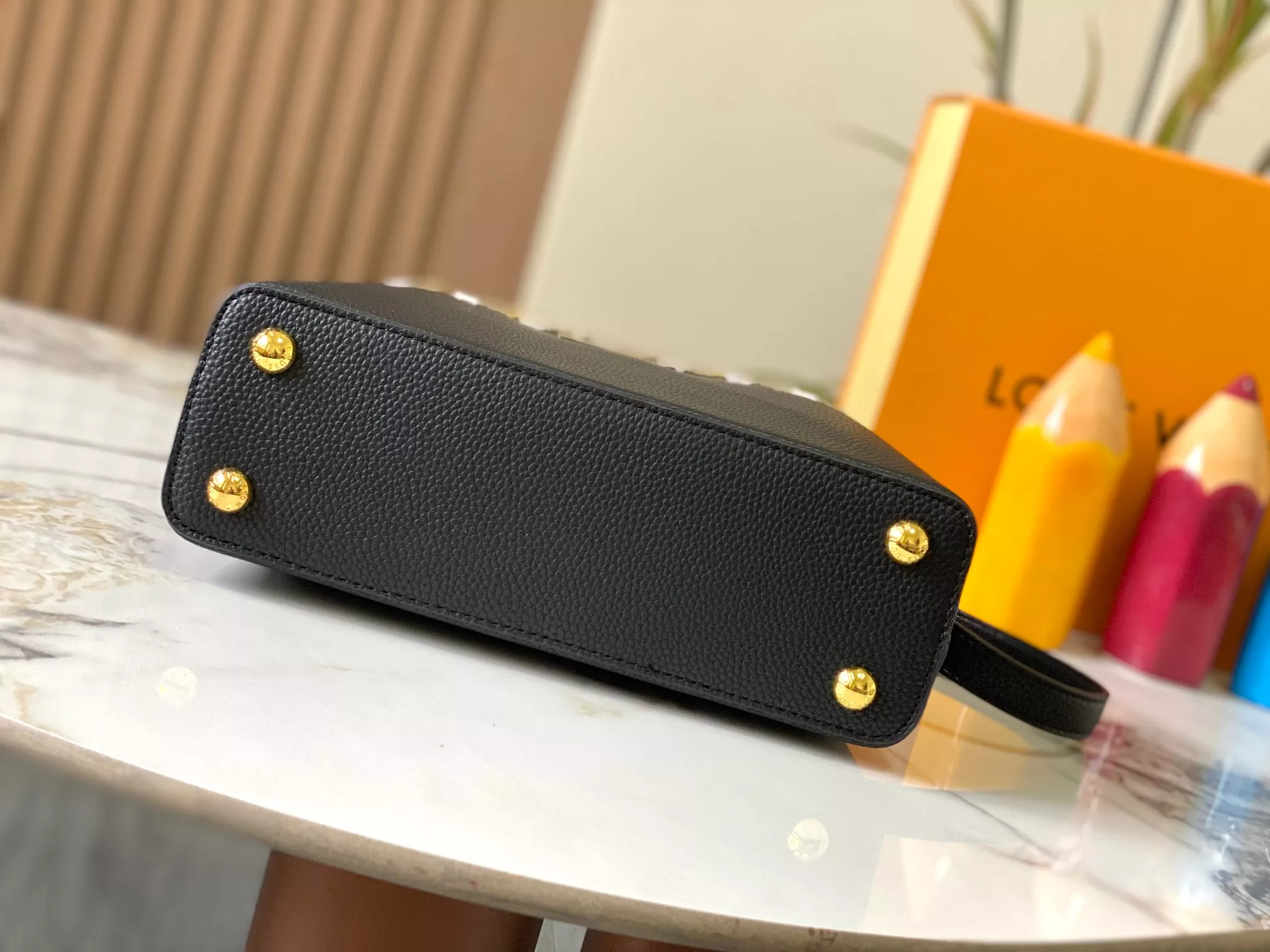 SportInspired 1127 Louis Vuitton AAA Quality Messenger Bags For Women - Image 4