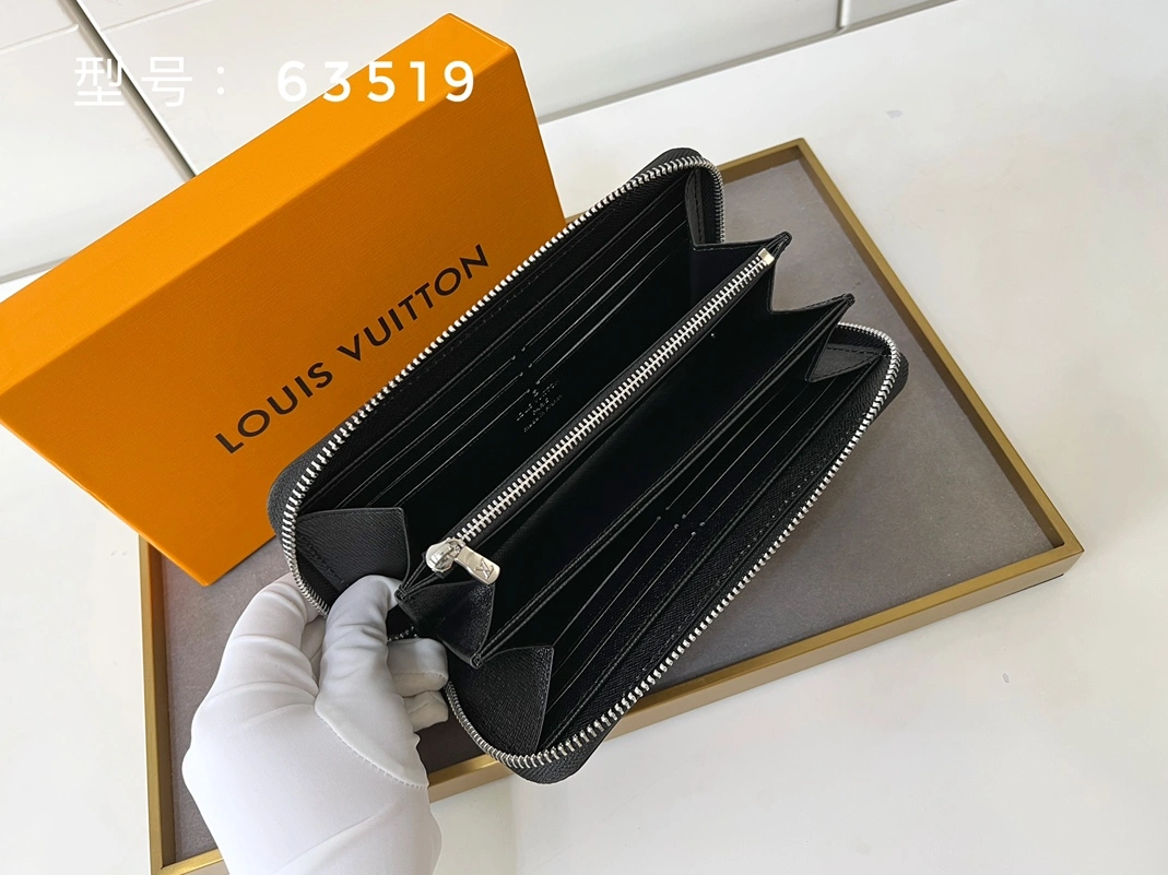 SportInspired 6419 Louis Vuitton LV Wallets - Image 3