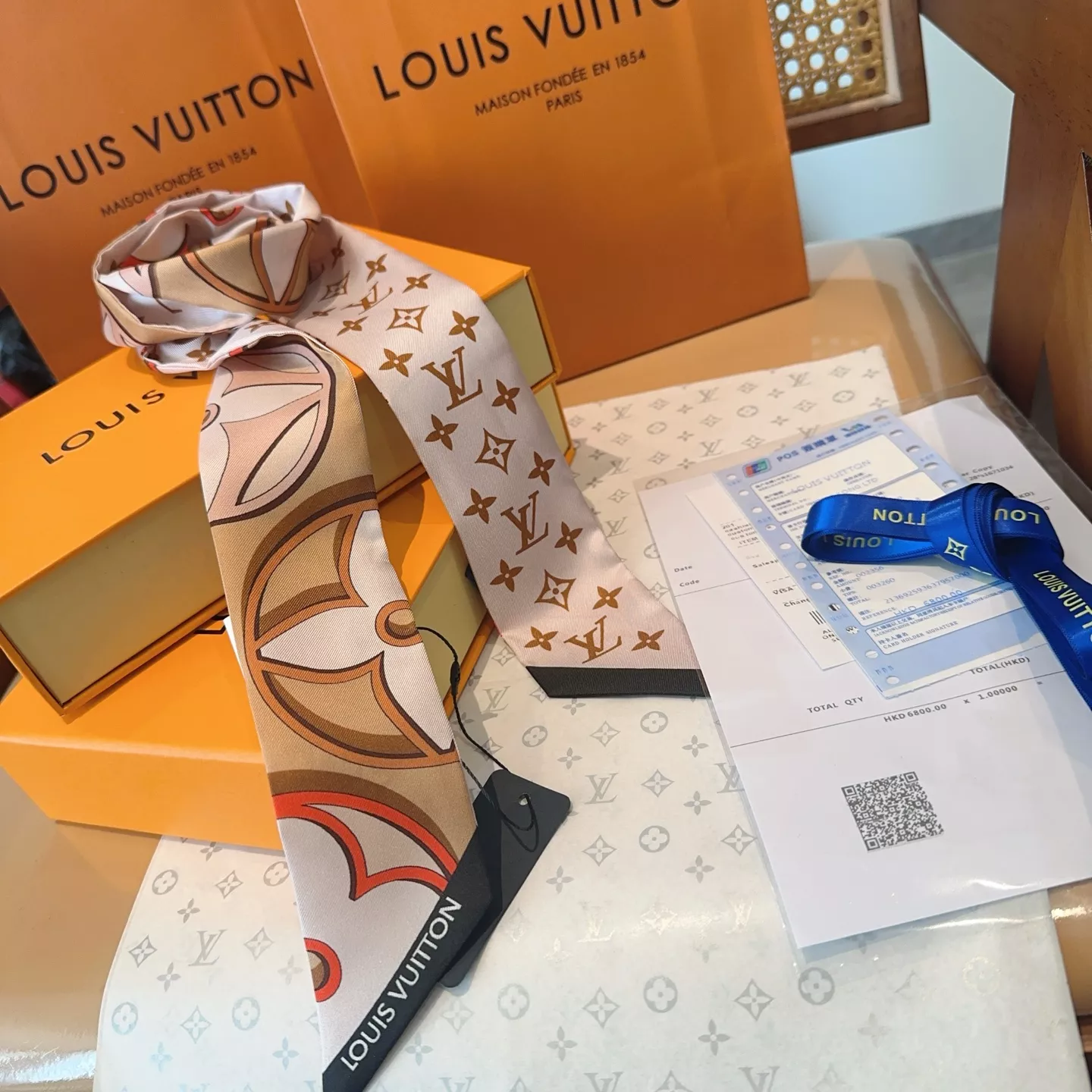 SportInspired 7036 Louis Vuitton Silk Scarf