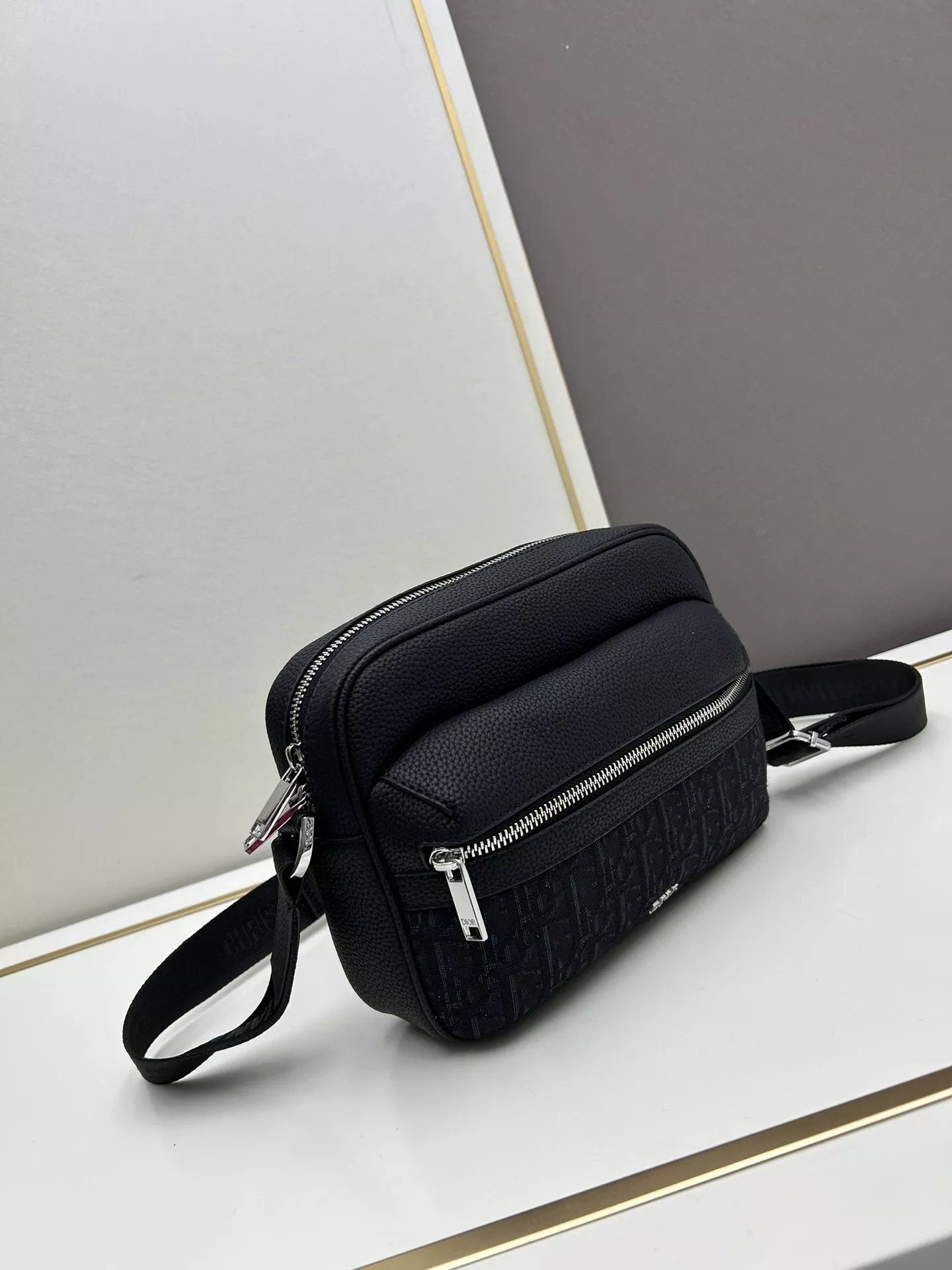 StreetReady 3478 Christian Dior AAA Man Messenger Bags