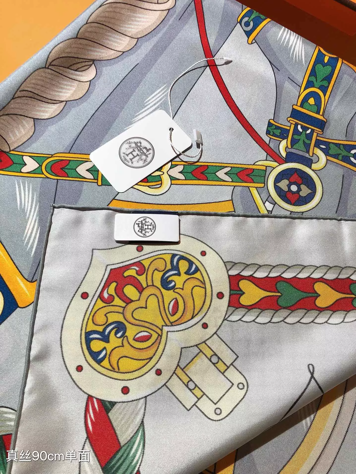 StreetReady 5789 Hermes Silk Square For Women - Image 4