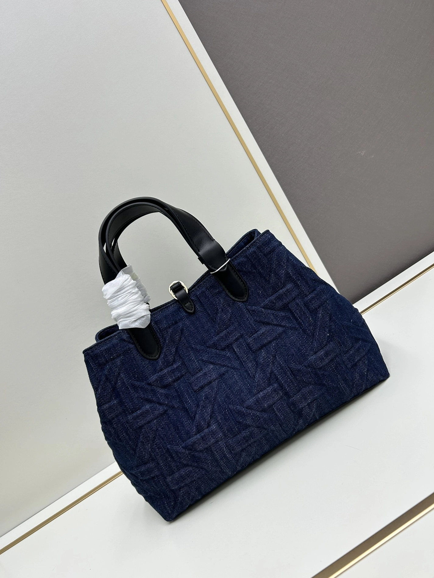 StreetReady 8475 Christian Dior AAA Quality Handbags For Women - Image 3