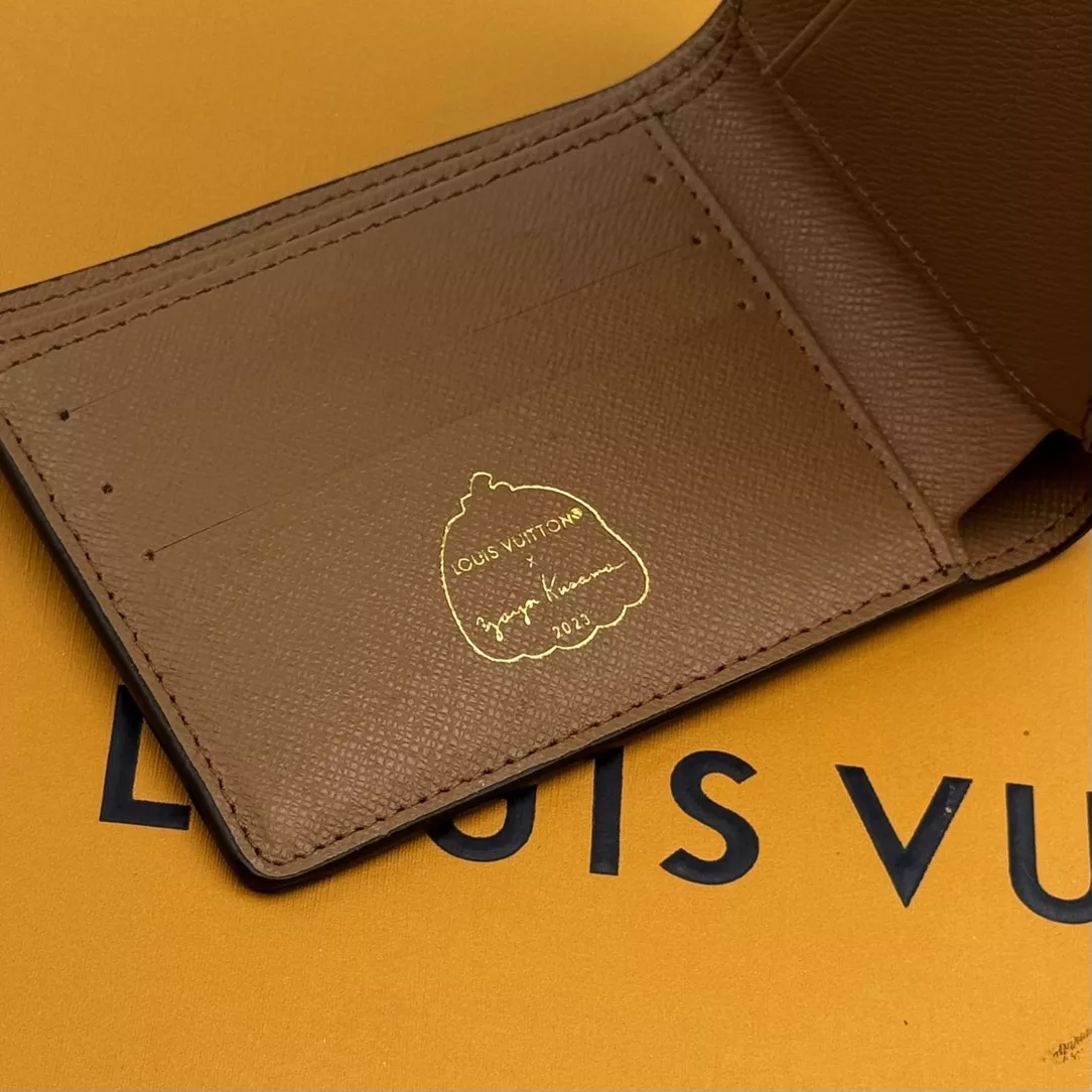 StreetReady 8909 Louis Vuitton LV Wallets - Image 5