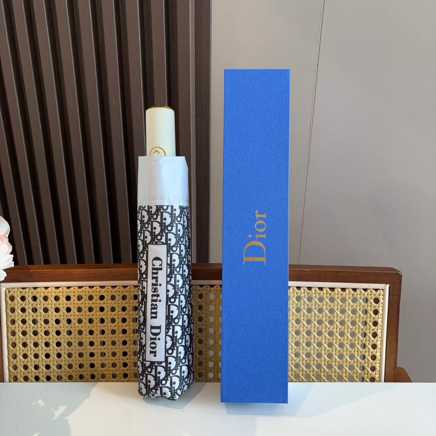 Stylish 539 Christian Dior Umbrellas - Image 4