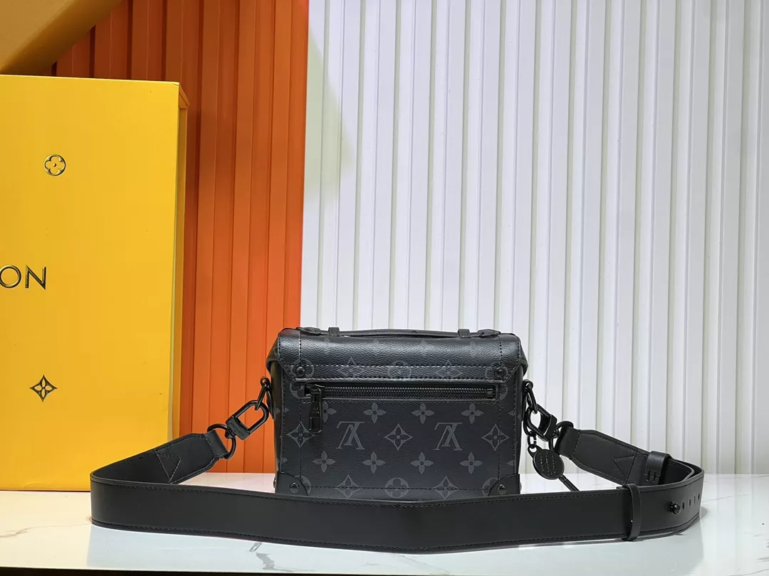 Timeless 1094 Louis Vuitton AAA Quality Messenger Bags For Women - Image 6