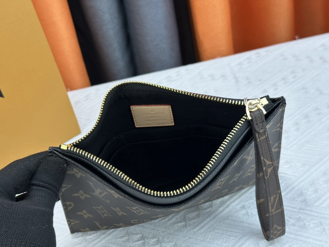 Timeless 8064 Louis Vuitton LV Wallets - Image 7