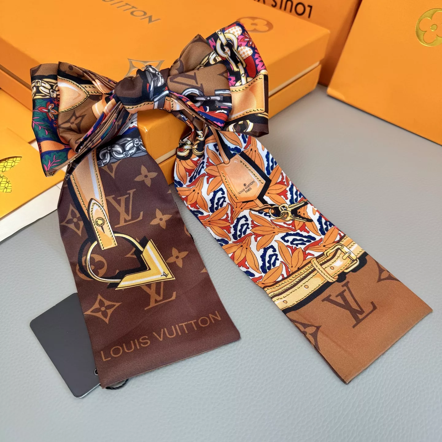 TopPick 9405 Louis Vuitton Silk Scarf - Image 3