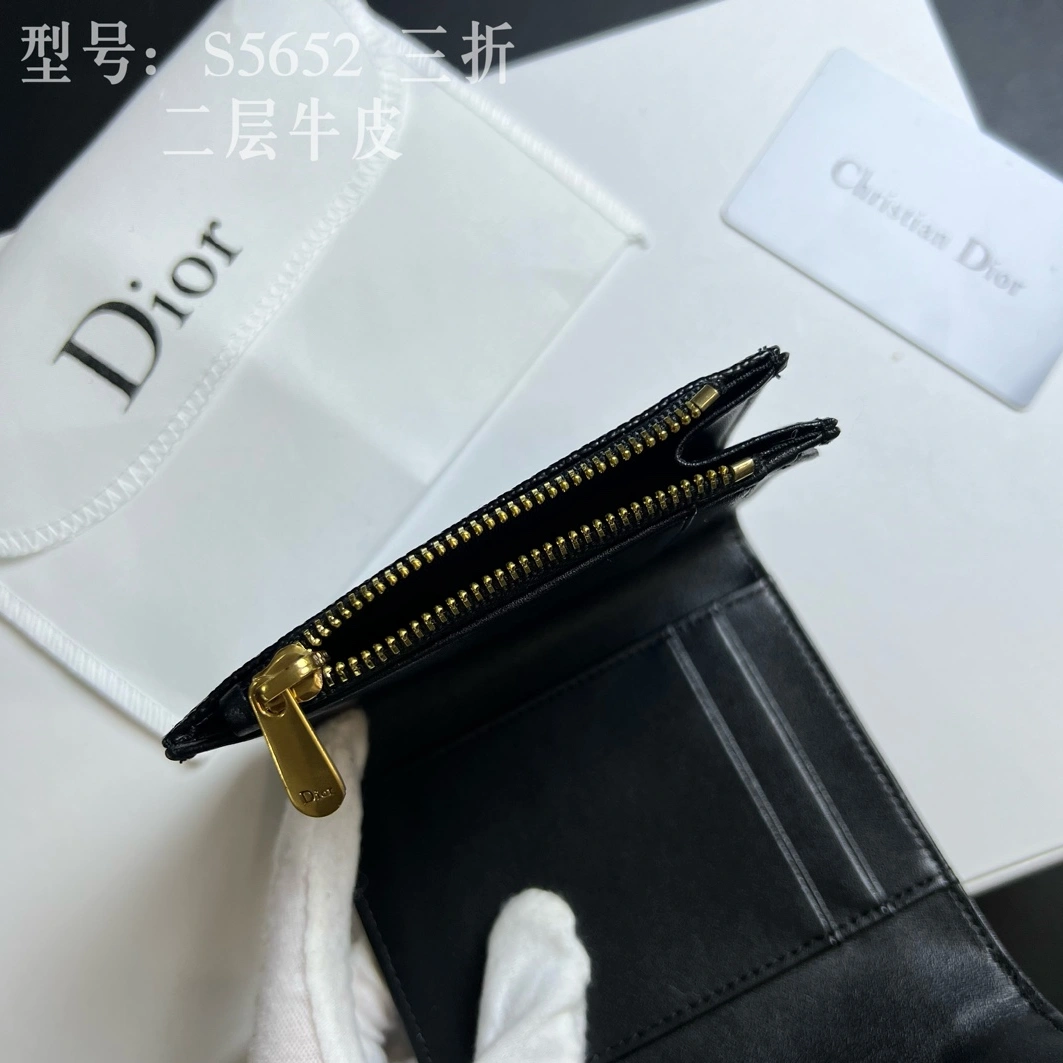 Trendsetting 2053 Christian Dior Card Case - Image 6