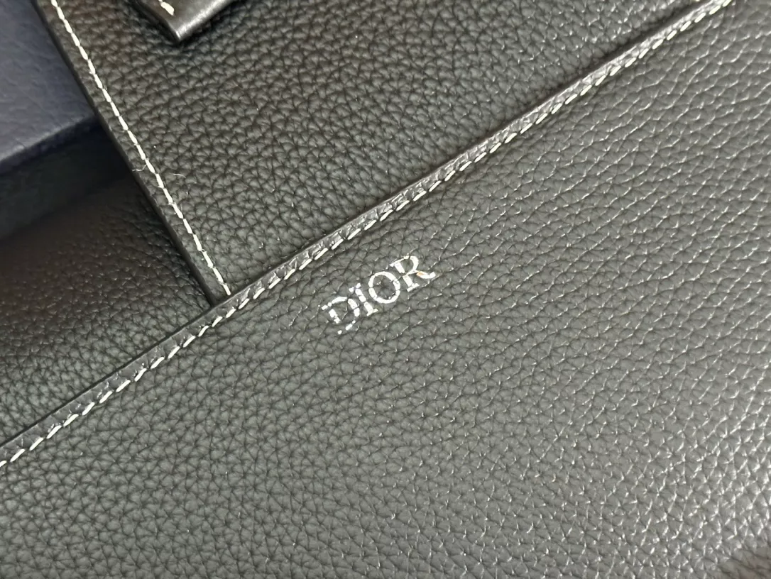 Trendsetting 2279 Christian Dior AAA Man Messenger Bags - Image 3