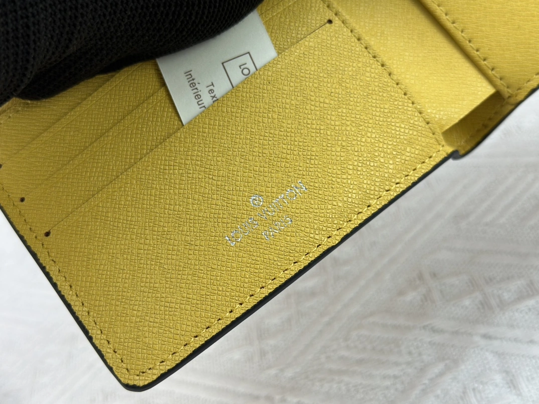 Trendy 4428 Louis Vuitton LV Wallets - Image 7