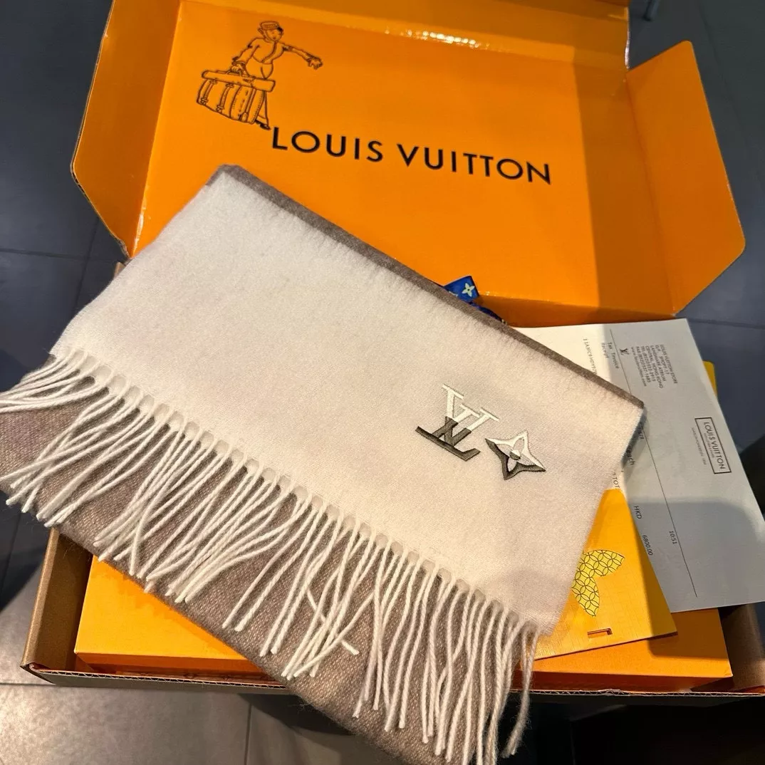 Trendy 4964 Louis Vuitton Scarf For Women - Image 3