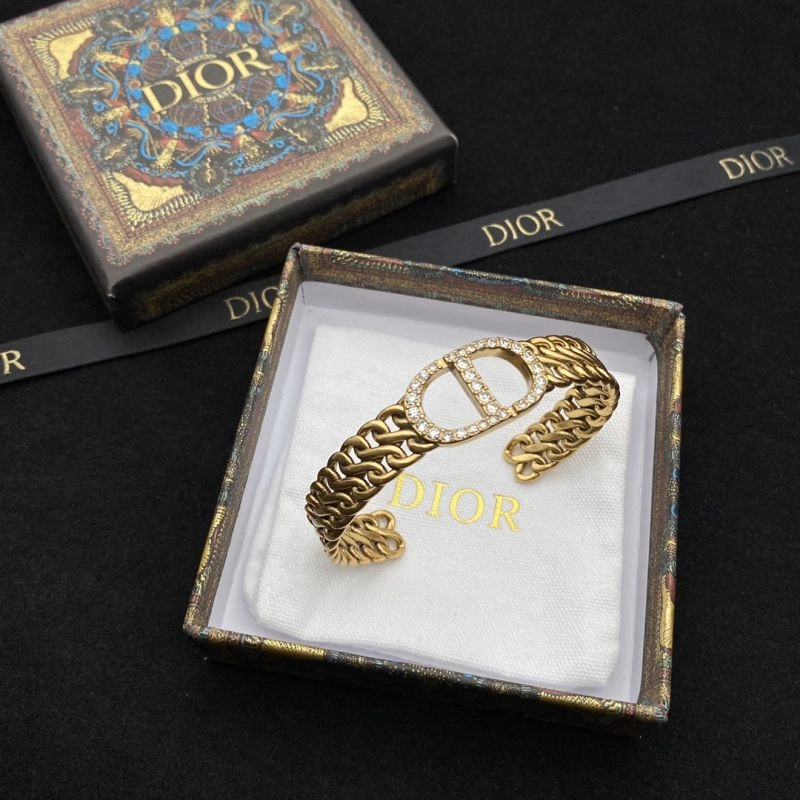 Trendy 5152 Dior 30 Montaigne Cuff Bracelet Antique Metal and White Crystals Gold - Image 3