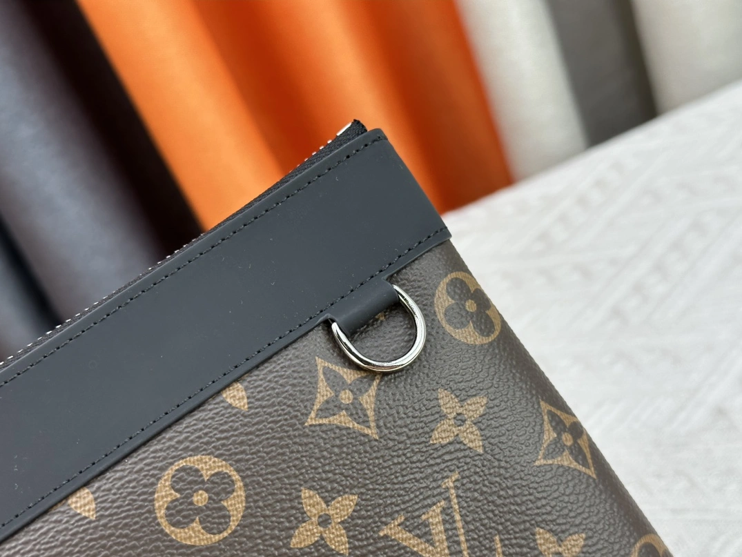 Unique 8620 Louis Vuitton LV Wallets For Unisex - Image 5