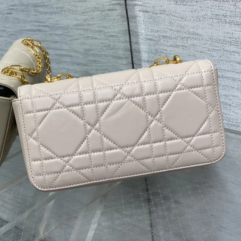 UrbanStyle 1439 Mini Dior Miss Daisy Bag In Macrocannage Lambskin Cherry - Image 3