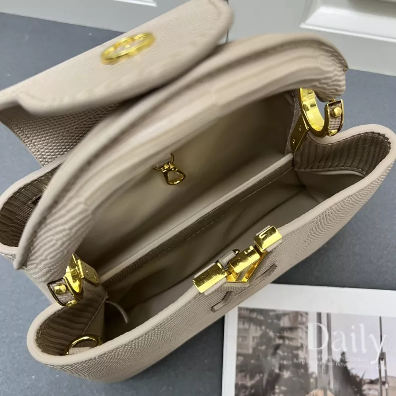 UrbanStyle 2379 Louis Vuitton AAA Quality Handbags For Women - Image 7