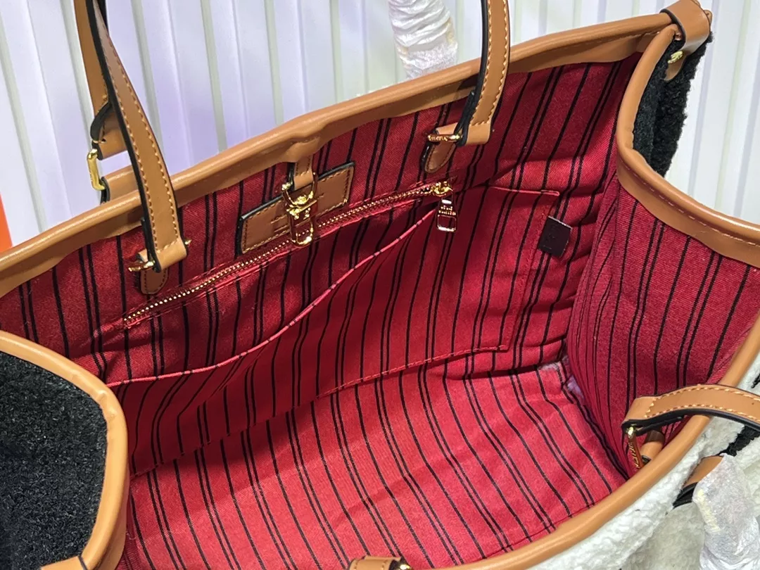 UrbanStyle 513 Louis Vuitton AAA Quality Tote-Handbags For Women - Image 8