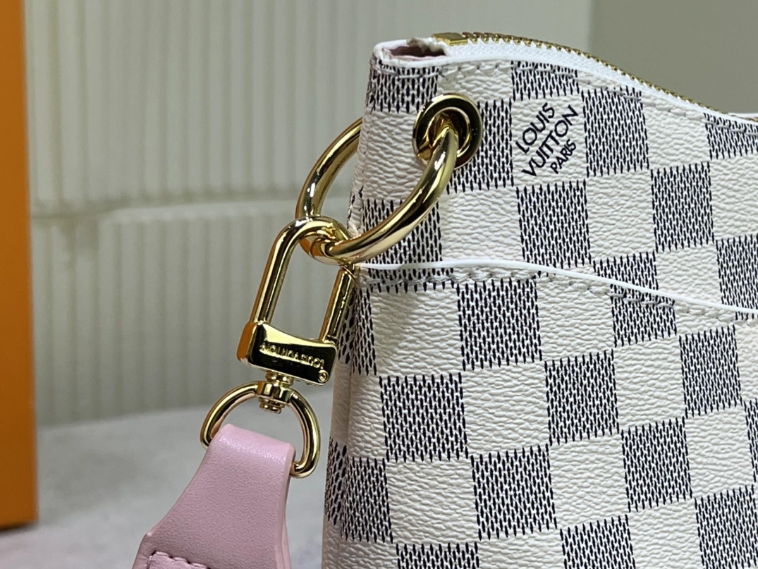 UrbanStyle 6648 Louis Vuitton AAA Quality Messenger Bags For Women - Image 4