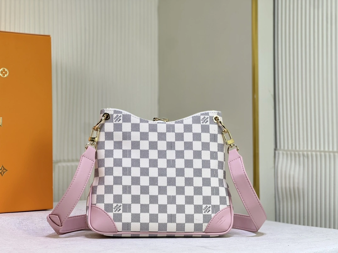 UrbanStyle 6648 Louis Vuitton AAA Quality Messenger Bags For Women - Image 5