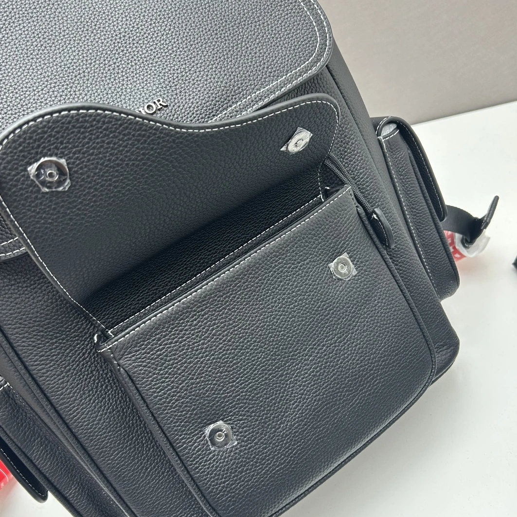 UrbanStyle 8822 Christian Dior AAA Man Backpacks - Image 6