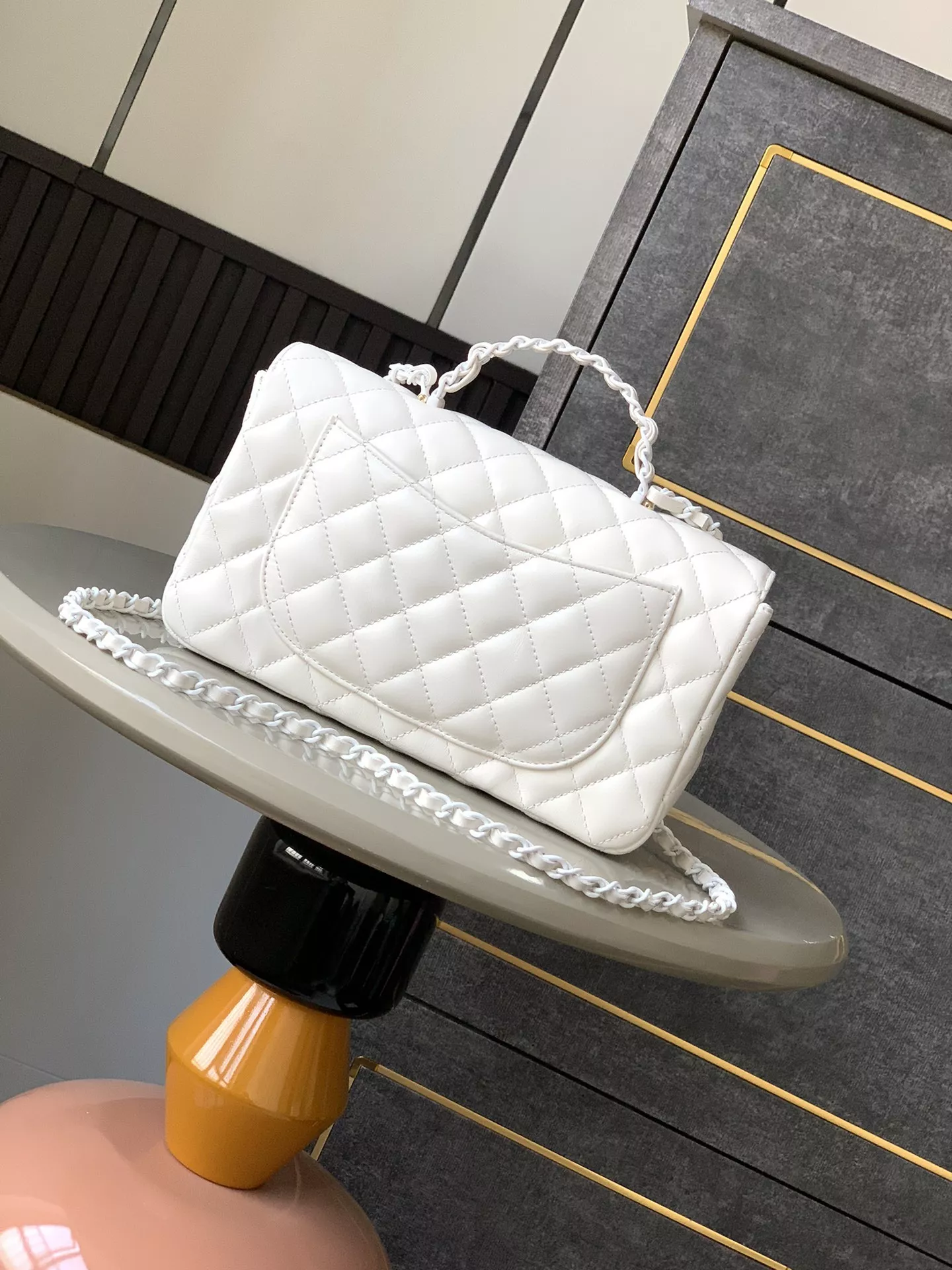 Versatile 5282 Chanel AAA Quality Messenger Bags For Women - Image 3