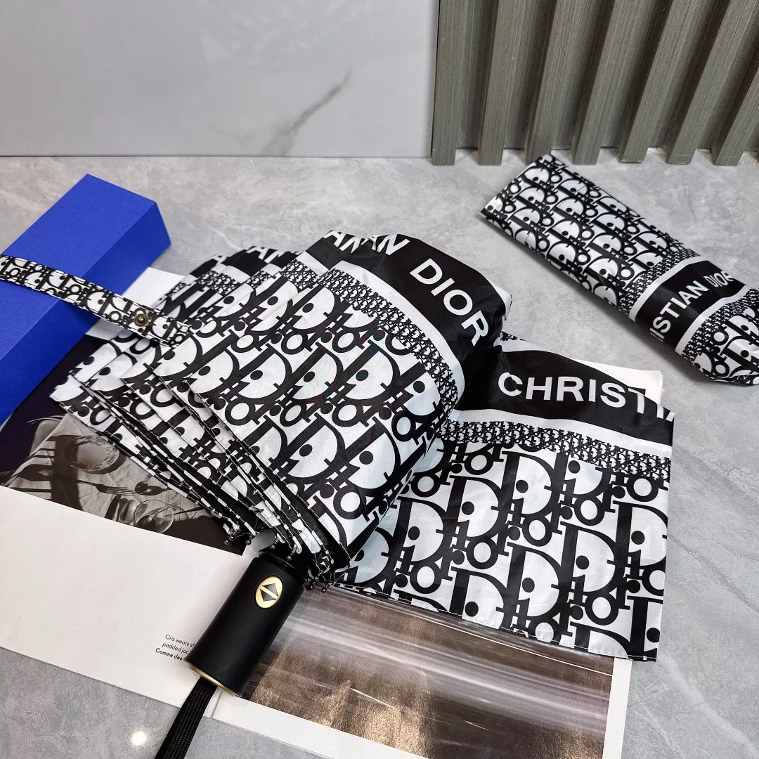 WellDesigned 1549 Christian Dior Umbrellas - Image 3