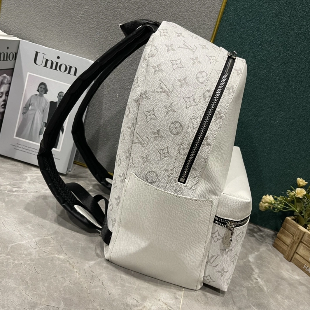 WellDesigned 5633 Louis Vuitton AAA Quality Backpacks For Unisex