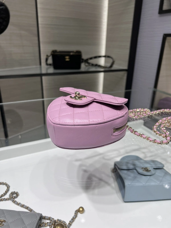StreetReady CHANEL HEART CHANELUTCH WITH CHAIN 1784 - Image 4