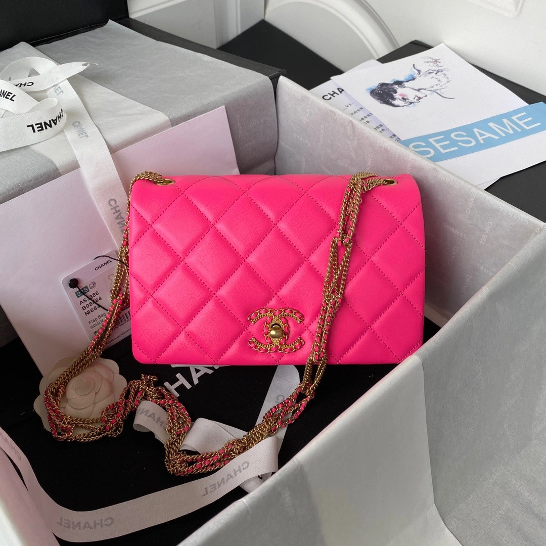 Affordable CHANEL SMALL FLAP BAG 424