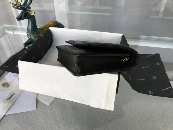 CHANEL Flap Bag Lambskin With Gold Silver Hardware GoAnywhere 842 - Image 5