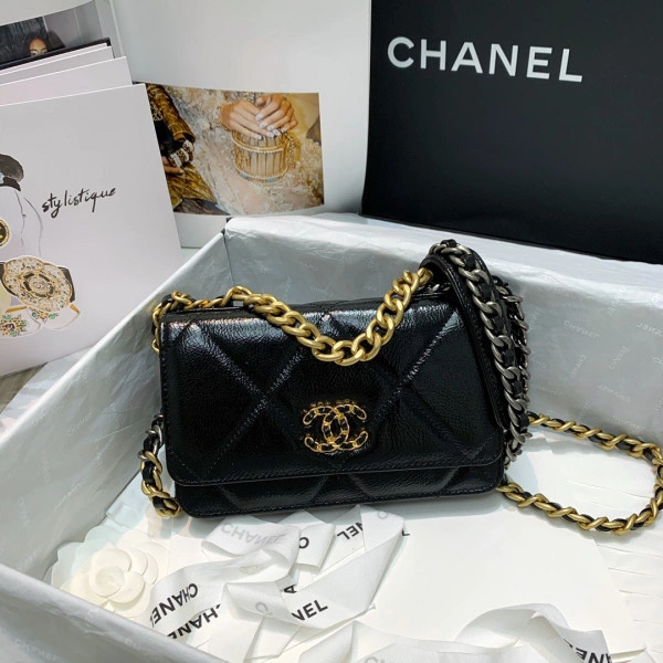 CHANEL19 WALLET ON CHAIN ModernLook 62 - Image 7