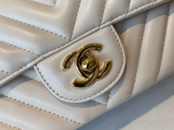 BestValue CHANEL FLAP BAG LAMBSKIN 20CM 636 - Image 4